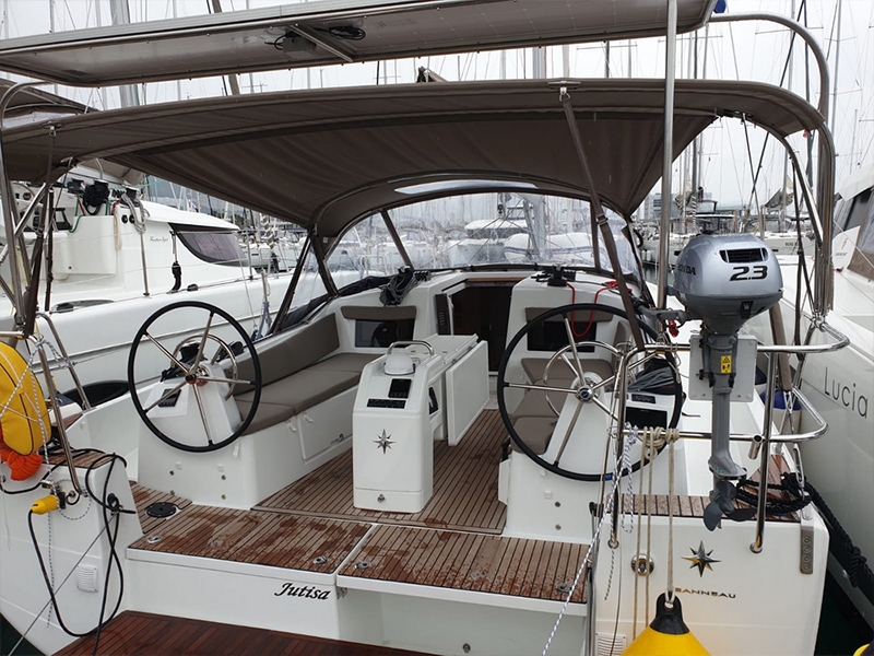 charteryacht sun odyssey 410 jutisa in kroatien von trend travel yachting cockpit 2
